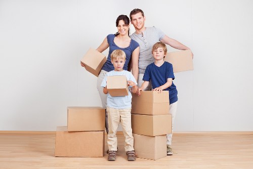 Local Haringey moving service handling furniture and boxes