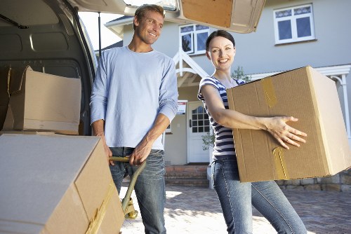 Secure transport setup for a safe moving service